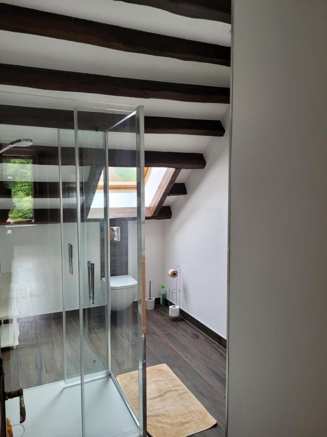 Maison Forte Perreuse Трени Екстериор снимка