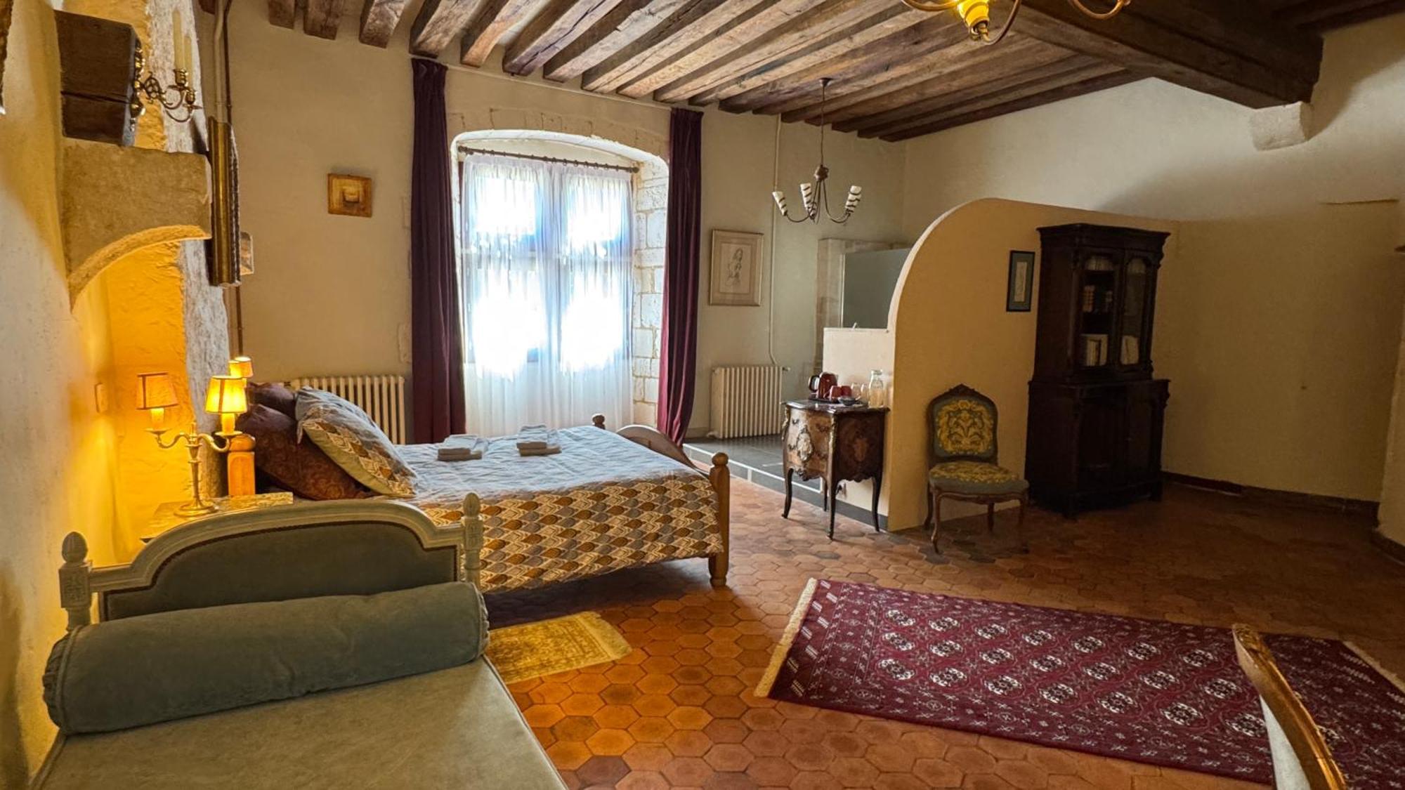 Maison Forte Perreuse Трени Екстериор снимка